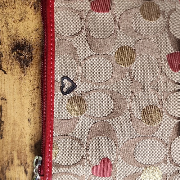 Vintage Coach Poppy Small Wristlet - Picture 7 of 10